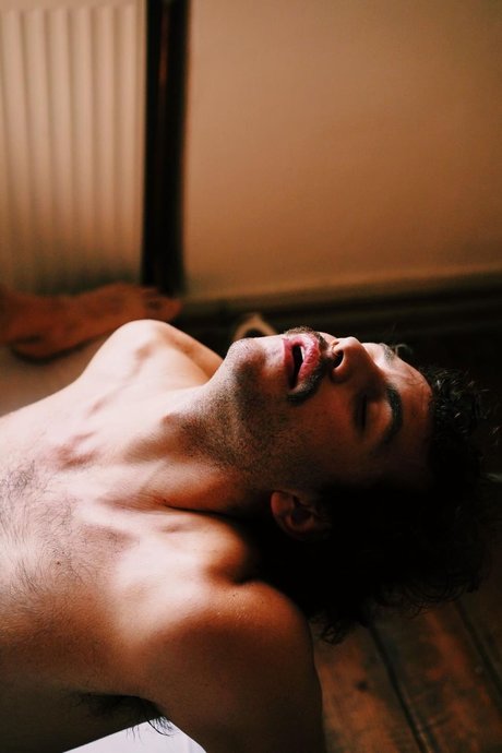 curvy shemale onlyfans nice pictures