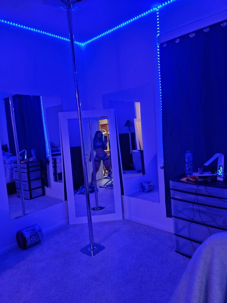 Deli Anogi star high quality pics