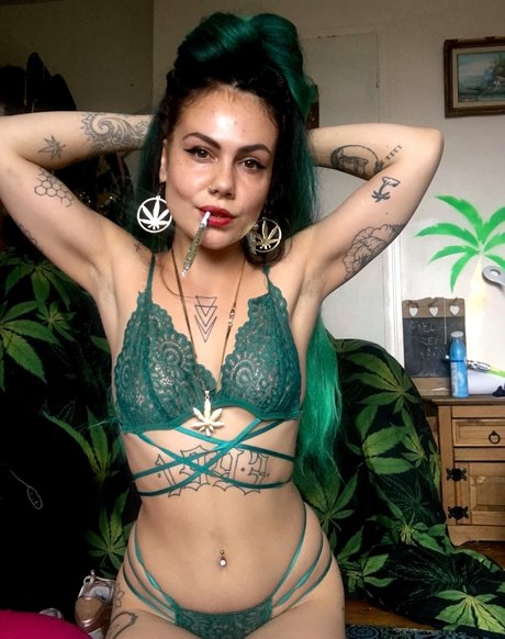 Sweet Mary Jane model nice galleries