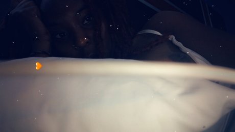 Brownie Kisses pornstar sex picture