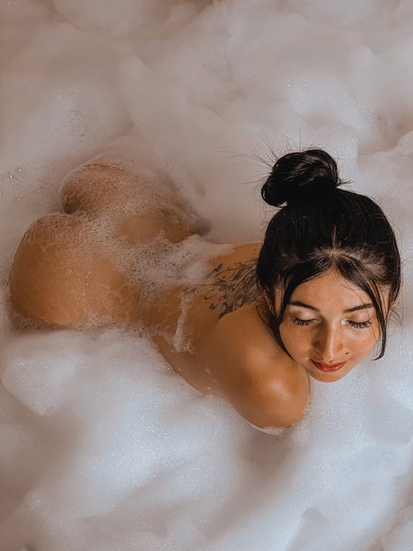 Dayana Diaz star beautiful pics