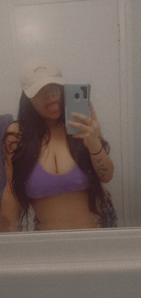 Bettsy Orozco erotic star img