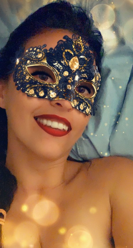 LongShirt pornstar high quality images