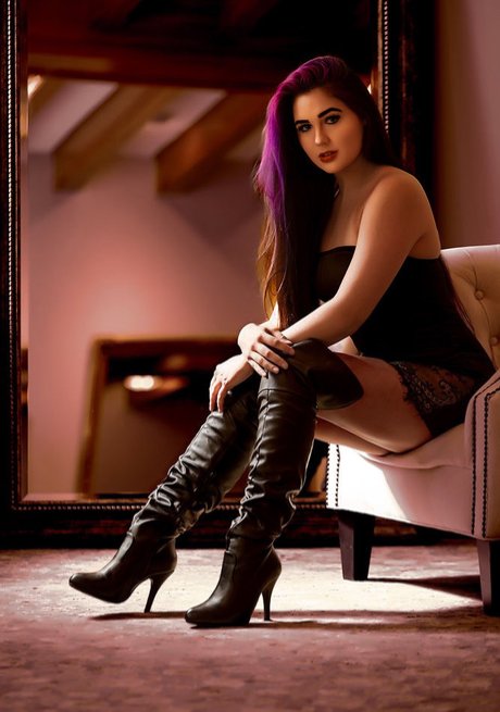 Alyssa Smith star archive