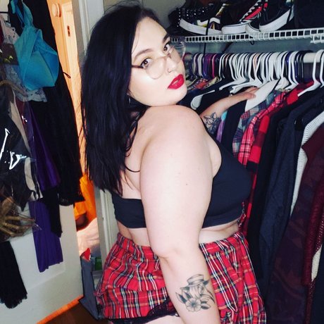 Sassykitten adult model galleries