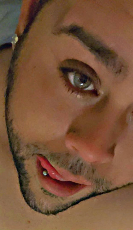 TheBoy star pornographic photos