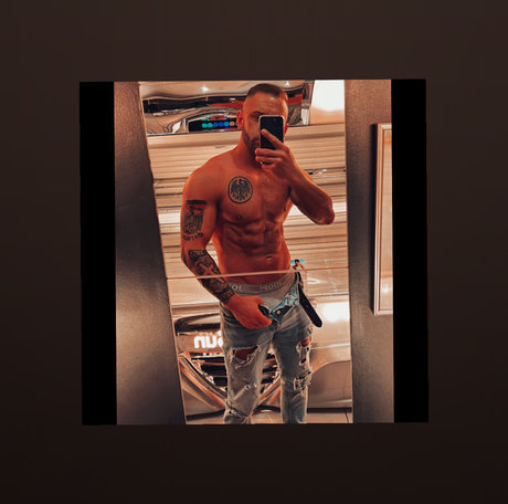 deandukes nudes actress photo