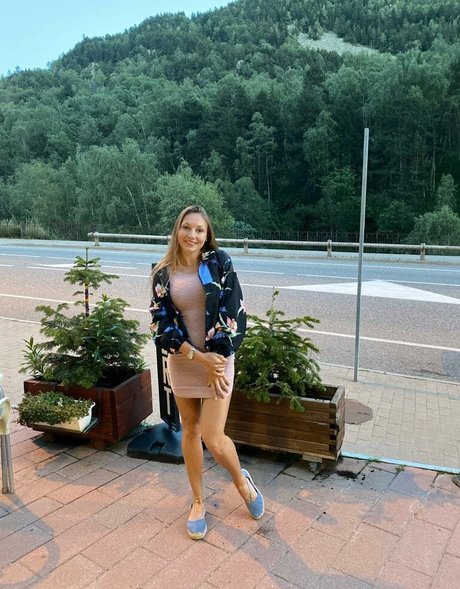 Blondcandy best actress gallery