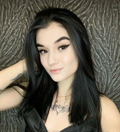 vika redheadbaby pornographic actress galleries