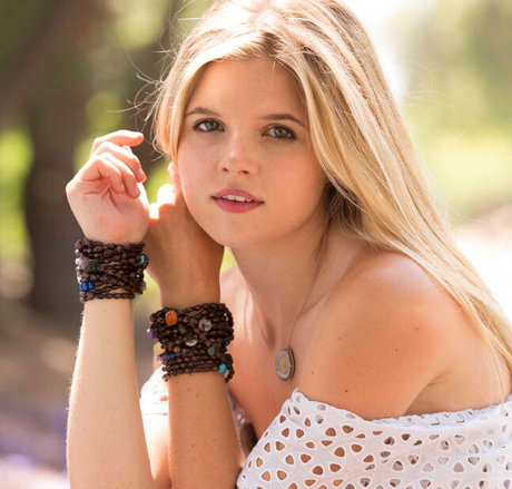 Ana Mulvoy Ten high quality star images