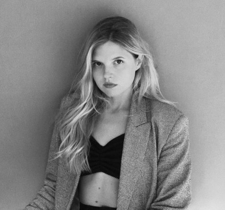 Ana Mulvoy Ten star hot archive