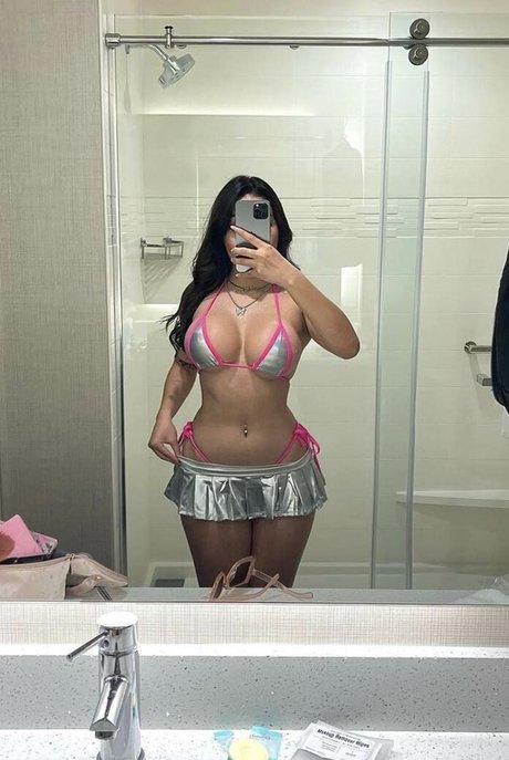 Sabrina Agarie model free img