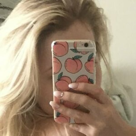 small cock shemale onlyfans naked gallery