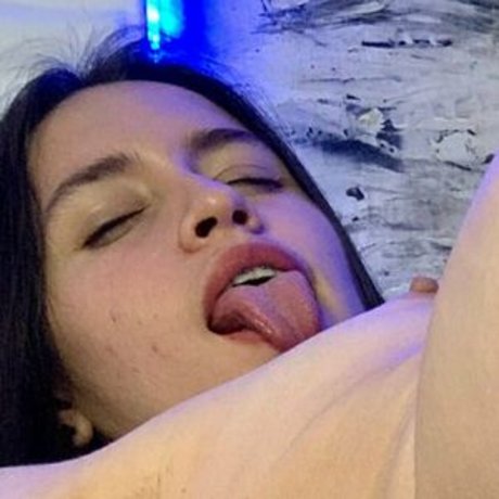 alichase beautiful actress picture