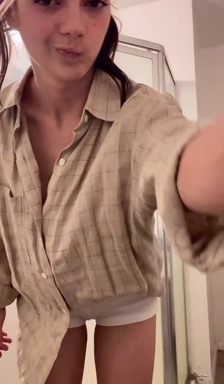 chelseayea nice actress picture