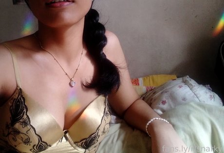 Shessnarky pornstar pic