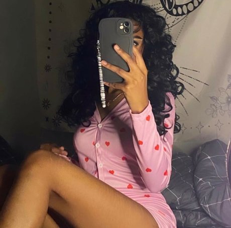 mom onlyfans free sexy image