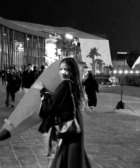 oil7ll pretty model pictures