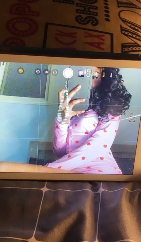 oil7ll pornographic model archive