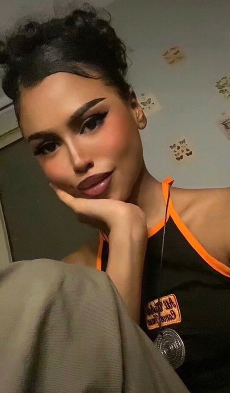 oil7ll perfect pornstar pic