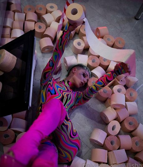 lllisha pornstar nice pics