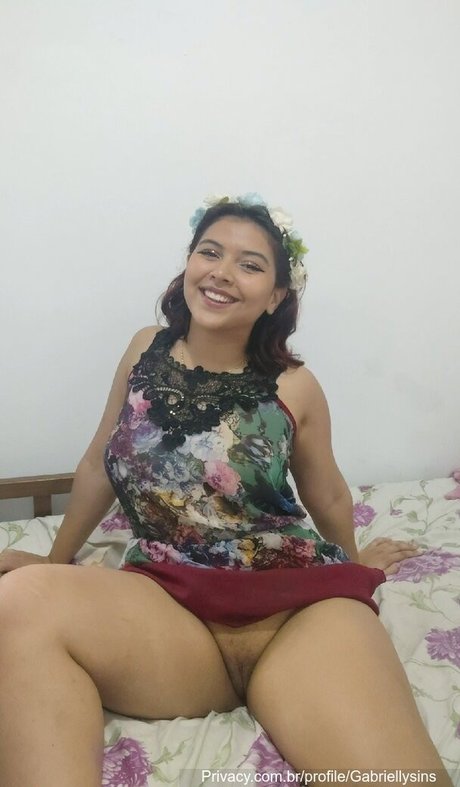 Largabs model nice photo