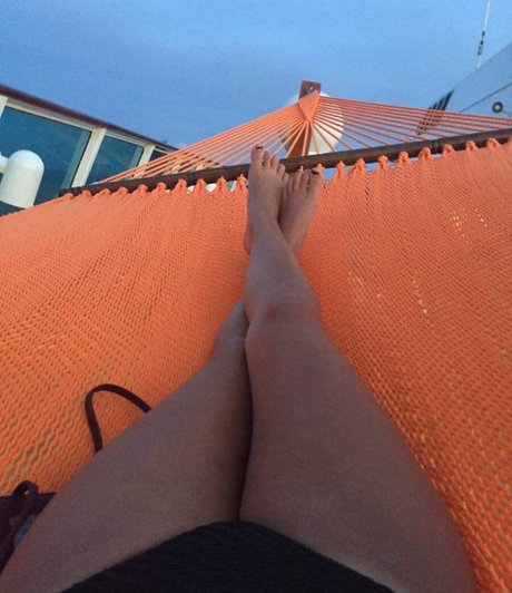 ccupcake69 naked model galleries