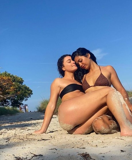 jedeyegypsea erotic pornstar photos