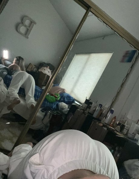 brandibaby18 pretty pornstar archive