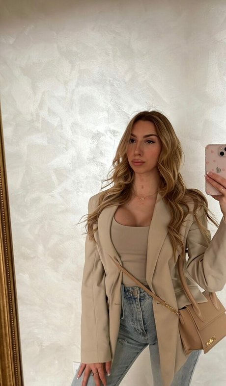 alexndraca star hd picture