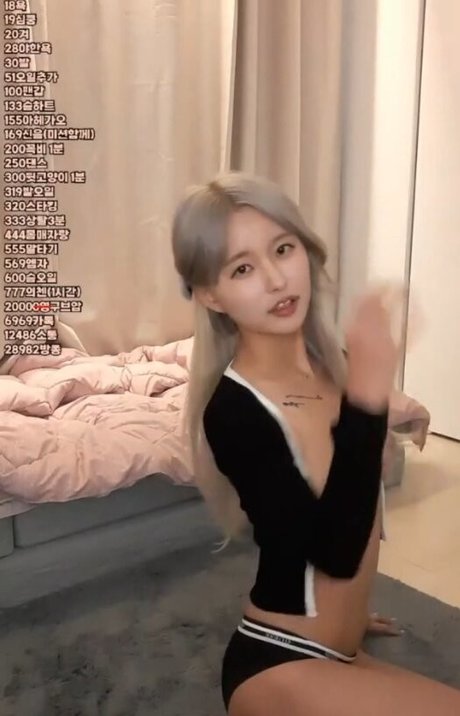 Gyuri26 xxx model picture