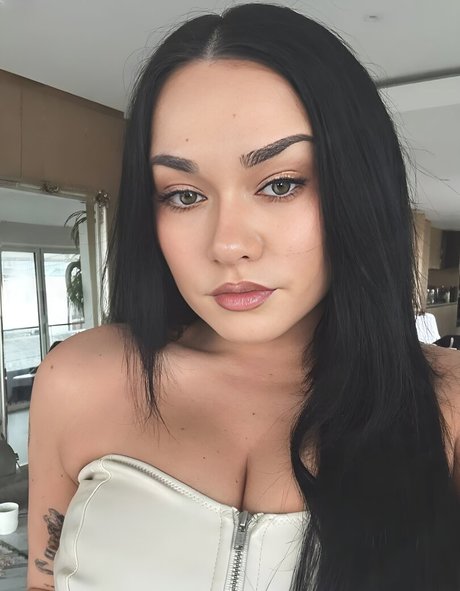 Amy Roseling porn actress photos