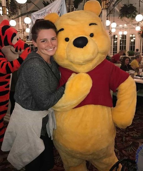 Hallie Clark model art pic