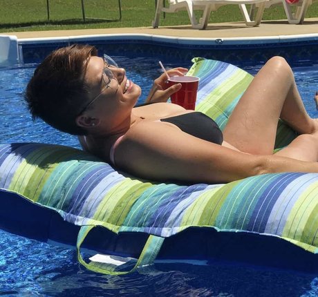 Hallie Clark adult actress galleries