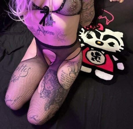 FaceTatMami star nudes images