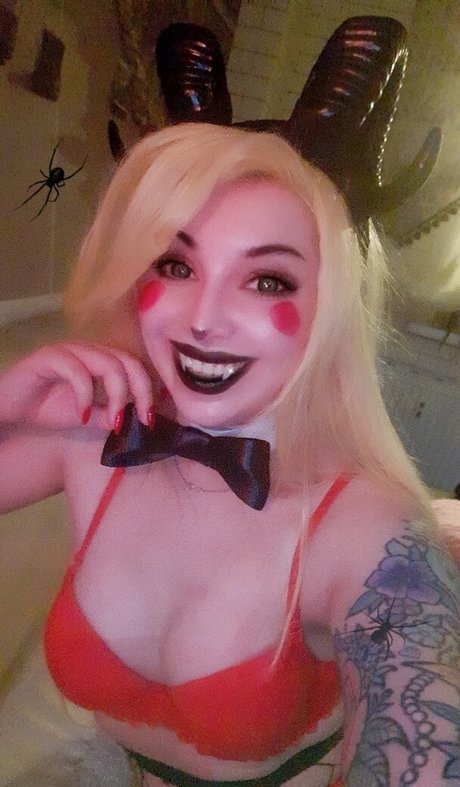 Linameowmeow pretty model photo