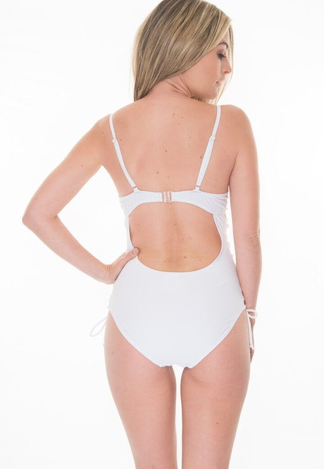 Charlotte Mckenna model art gallery