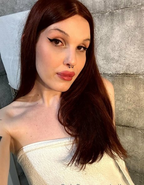 milana ts porn star photos