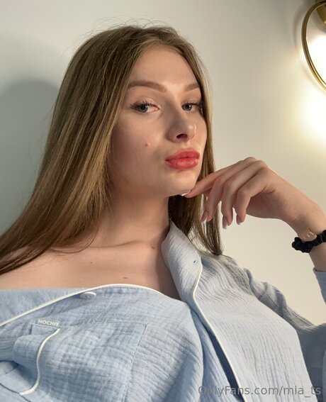 mia ts pornstar photos