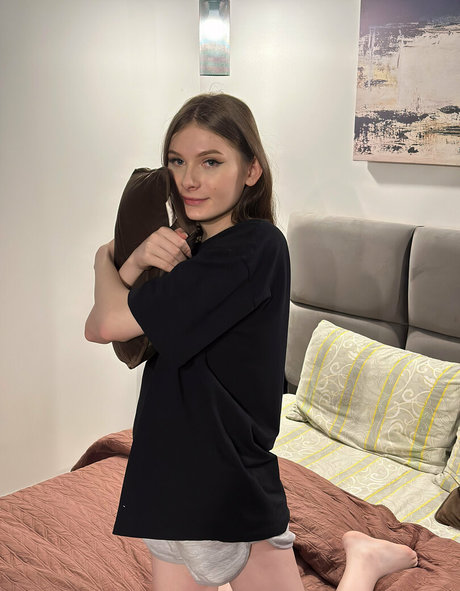 mia ts sex star photos