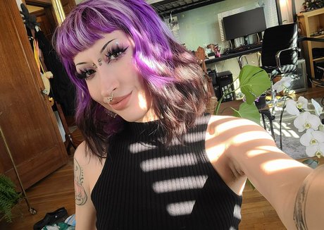 lucyluciid star exclusive pic