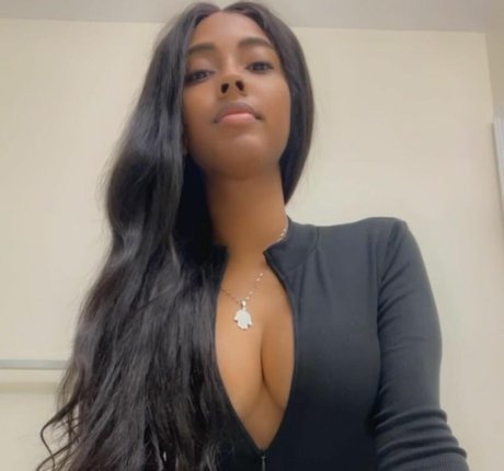 Sasha Chevolleau top star galleries