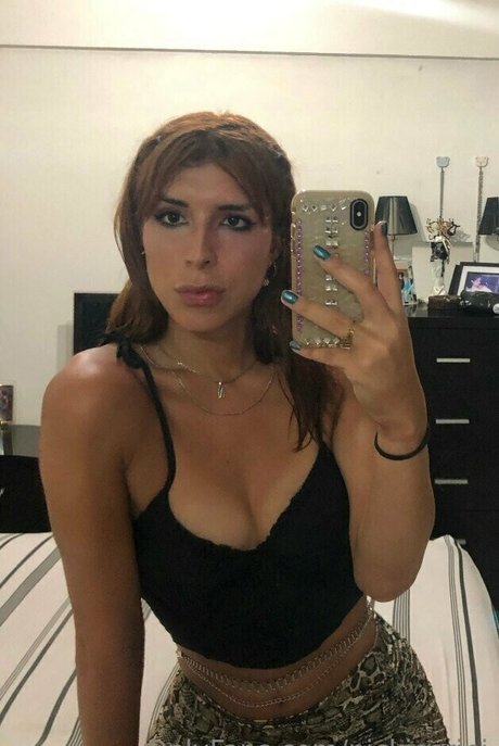 blonde secretary onlyfans exclusive photos