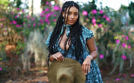 Plantbae actress pictures