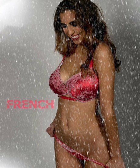 Amanda Dodson Thompson star exclusive pic