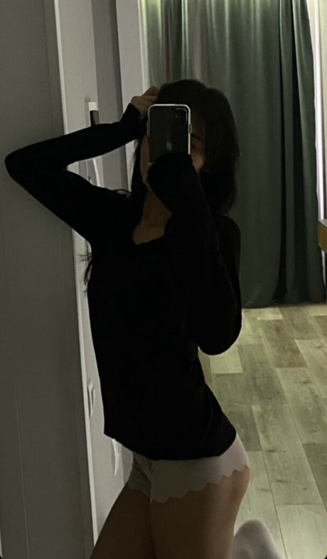 aerri lee beautiful pornstar gallery