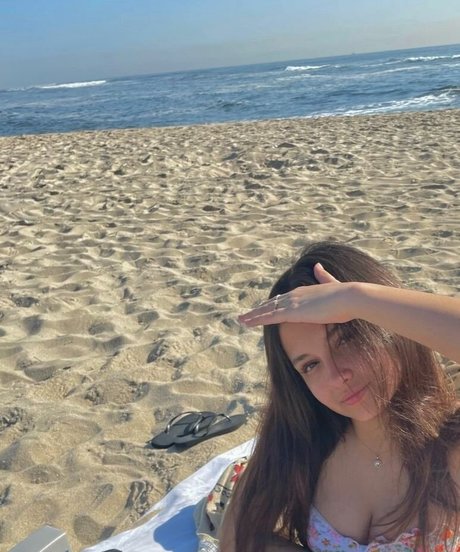 Cait ASMR star hd photo