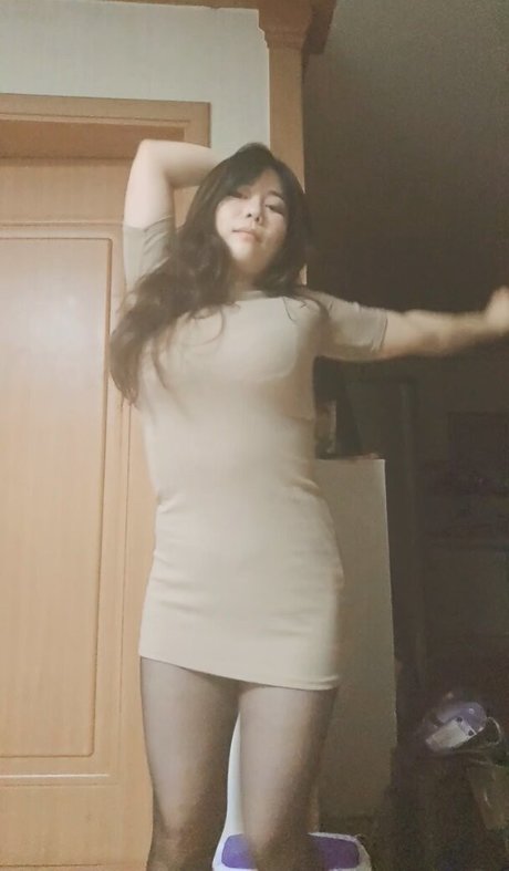 kkkkk6414 beautiful model image