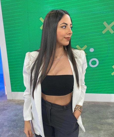 Valentina Kavata pornstar hot photo