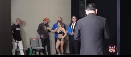 MacKenzie Dern nude model galleries